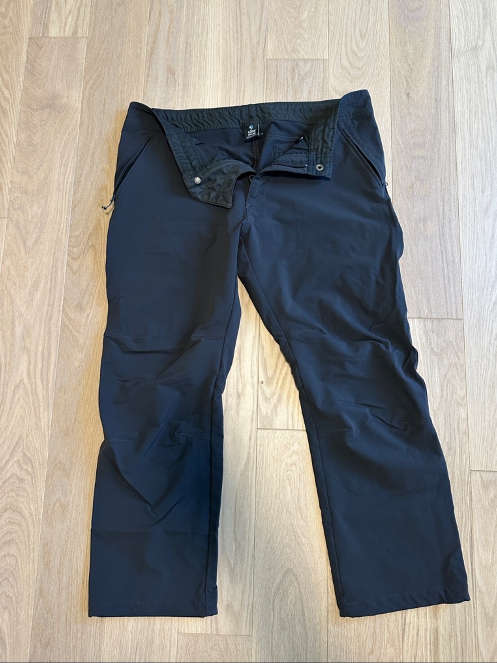Kuhl Black Straight-Leg Pants 38/30